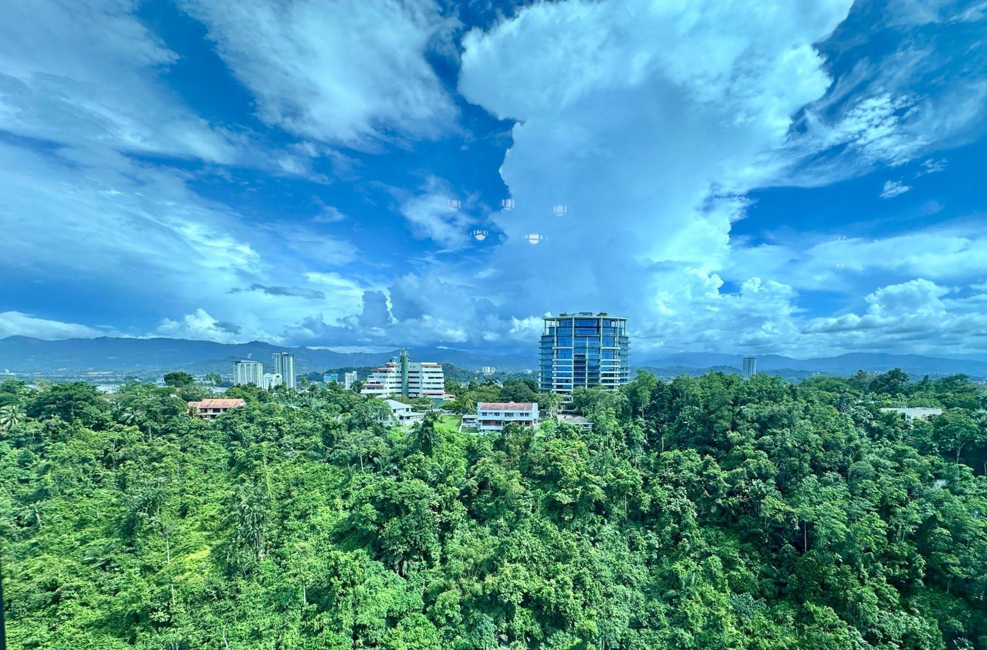 Jq1 Sea & Pool Or City View Wifi I Washing Machine For Some Units I Cuckoo Water Jesselton Quay By R2 亞庇 外观 照片